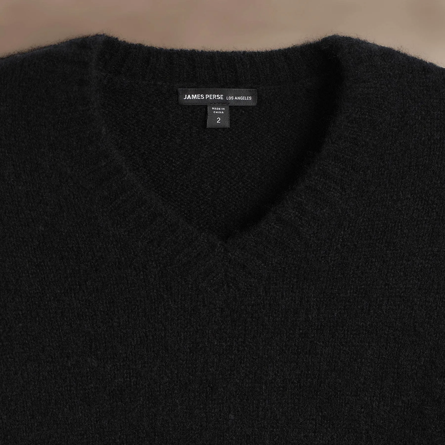 Lightweight Textured Cashmere V-Neck - True Black