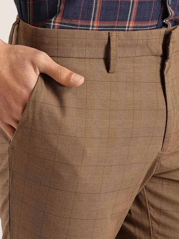 Men Urban Fit Polyester Blend Trouser