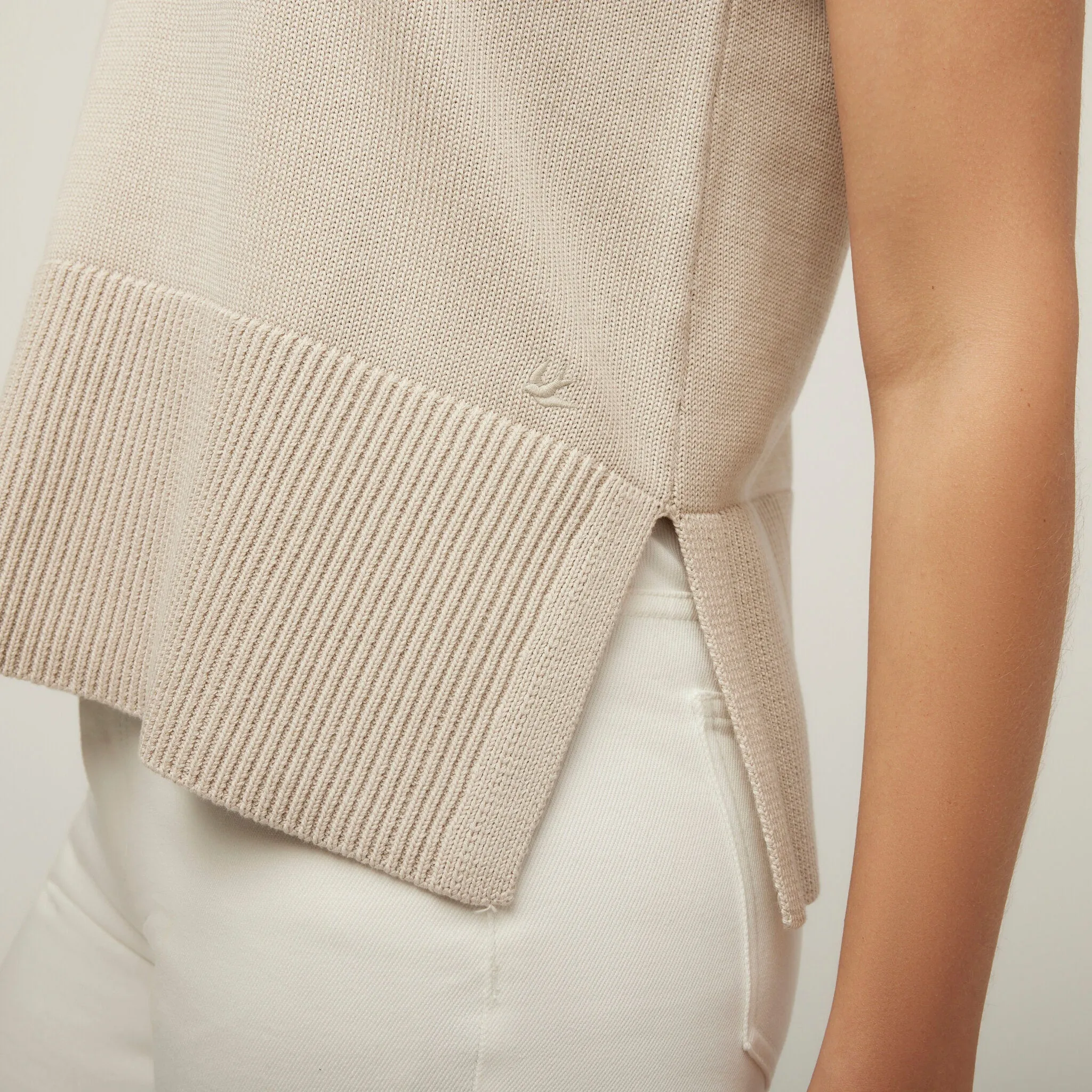 Sleeveless Sweater