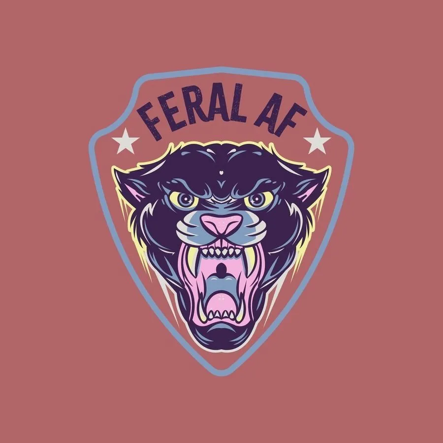 Women's Feral AF Mom Boyfriend Fit T-Shirt - Heather Mauve